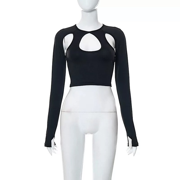 Black cut out long sleeve crop top - Picture 6 of 15